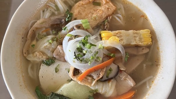 Quán Chay Sáu Thu - Vegetarian Food