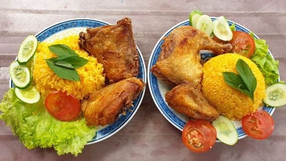 Bảo Bối Cơm Gà Xối Mỡ
