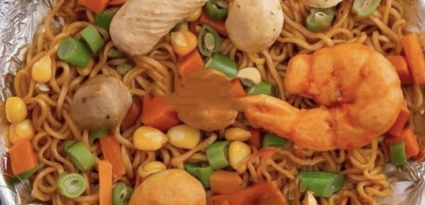 Bếp Nhà Đậu Đỏ - Mỳ Trộn & Sữa Chua