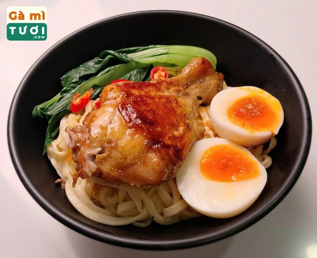Gà Mì TƯƠI - Mì Tươi Trộn Đùi Gà