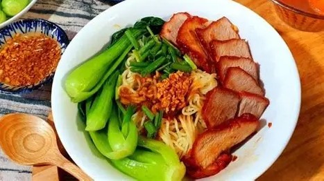 Quán Mẹ Nấu - Hủ Tiếu Xá Xíu, Hủ Tiếu Mực & Mì Hoành Thánh Xá Xíu