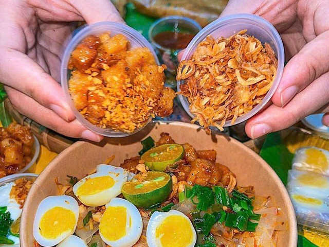 Bánh Tráng Trộn Tóp Mỡ Trứng Lòng Đào No.1 Sài Gòn - Phan Huy Ích