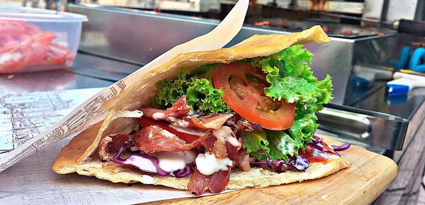 Bánh Mì Family Kebab & Bánh Cuốn Nóng
