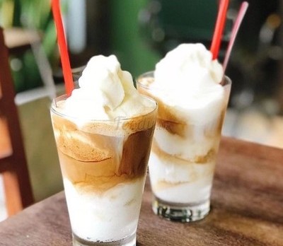 Cà Phê Muối Nhà Lan