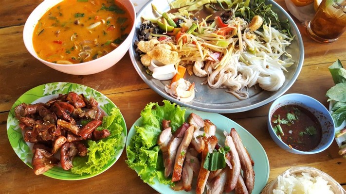 Bia Sam Béo - Bia Hơi Hà Nội - 111 Trần Duy Chiến