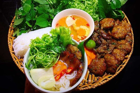 Bún Chả Hà Nội - Cô Bích