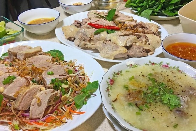 Cháo Vịt Bé Hòa - Vân Đồn
