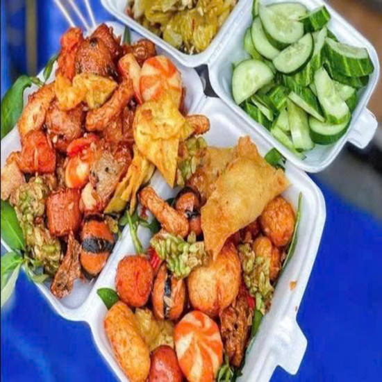 Ăn Vặt Cá Viên Chiên - 305 Lê Văn Quới