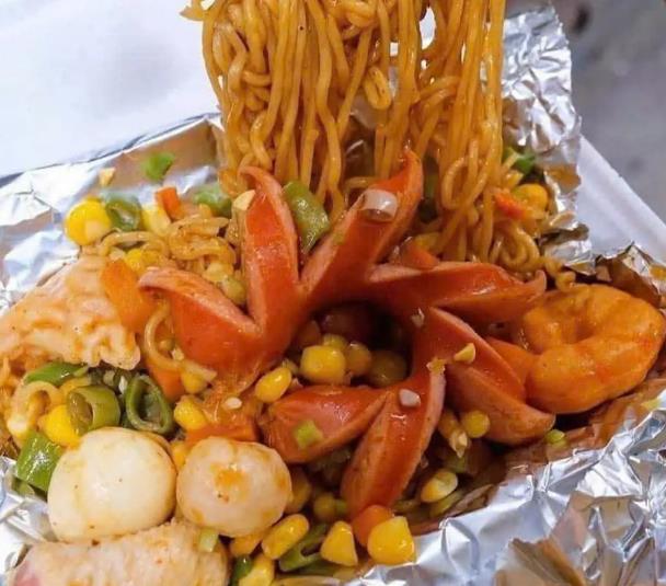 TIỆM MỲ TRỘN, MỲ CAY & MỲ Ý - KHANH KHANH