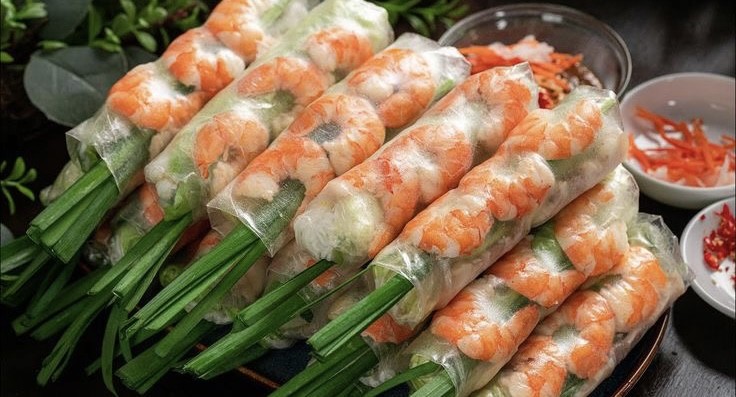 Lan Lan - Bánh Xèo, Gỏi Cuốn & Bánh Bao Tươi