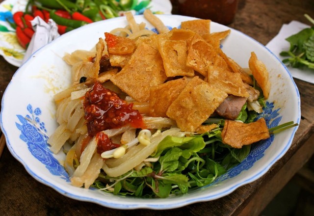 Chay Tâm An - Mì Xíu & Cao Lầu Chay - 143/16 Mẹ Suốt