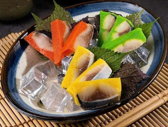 H SUSHI - Ung Văn Khiêm