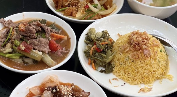 CƠM RANG GIÒN & CƠM GÀ - 39 Hoàng Hữu Nhân