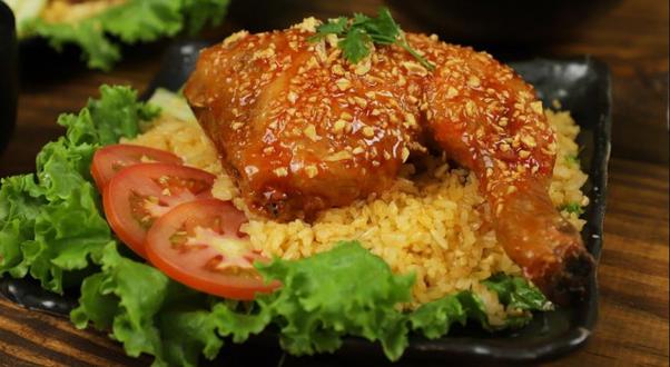 Quán Út Đỏ - Cơm Chiên, Mì Xào & Hủ Tiếu Xào - Lê Thị Hồng