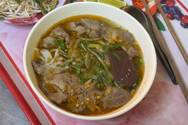 Bún Bò Toàn - Tân Thành
