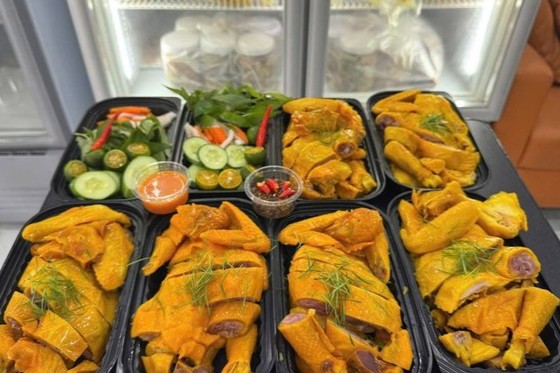 Gà Ủ Muối - Lê Thi Bủm Food - Nguyễn Văn Linh