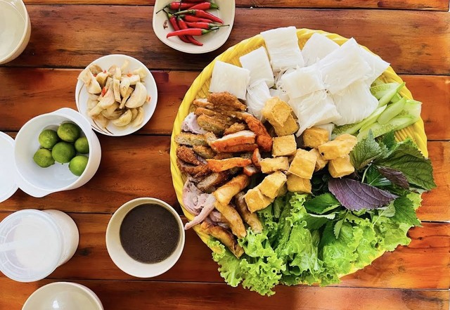 Bún Đậu Mắm Tôm Cô Nhất Tân Mai 2 - Phước Tân