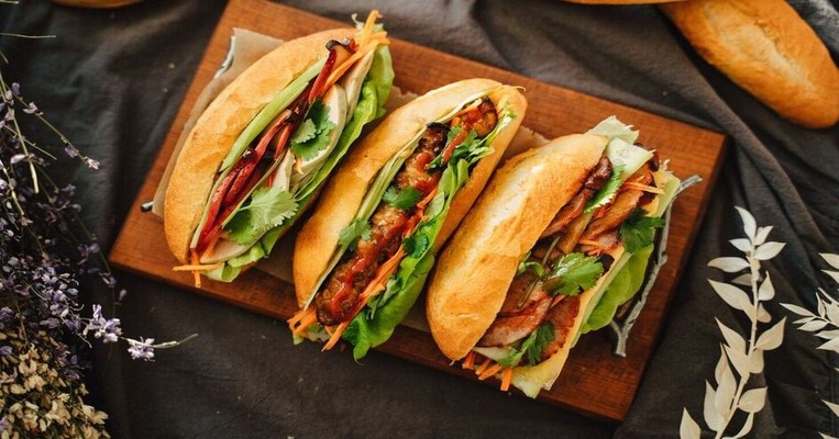 Bánh Mì Sài Gòn Quang Nam - Xuân Thủy
