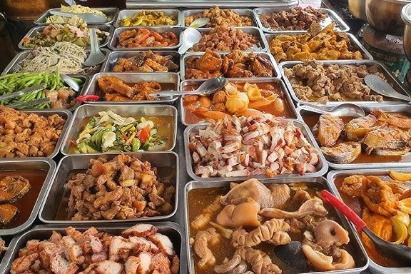 Tiệm Cơm Bắc Đẩu