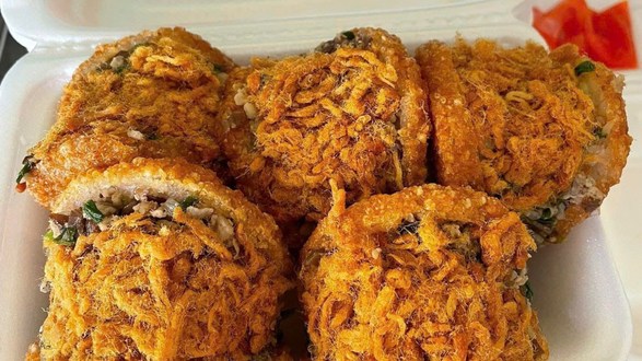 Sẵn Food - Xôi Chiên Kẹp Thịt