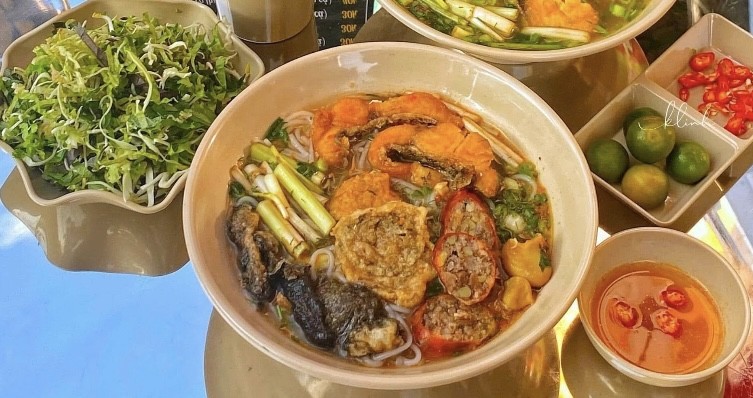 Bún Cá Cay 1986 - 280 Trần Nguyên Hãn