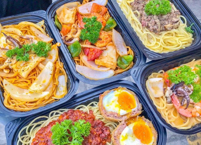 Moochi Kitchen - Tạ Quang Bửu