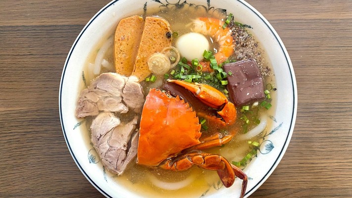 Bánh Canh Cua Anh Năm - Tô Hiệu