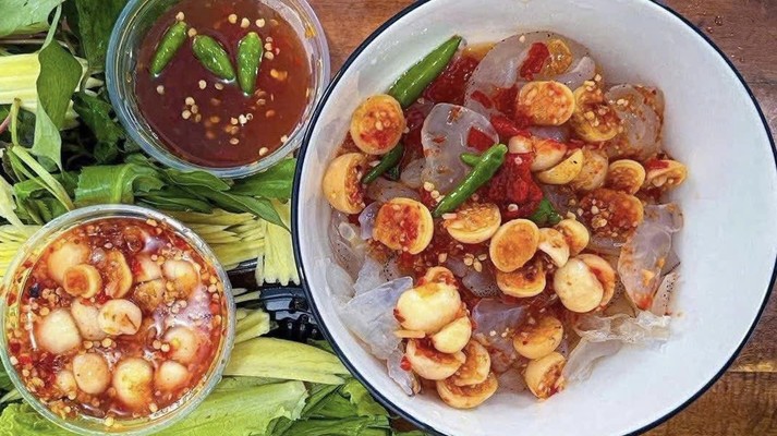 Sứa Mắm Nhỉ & Chân Gà Sốt Thái - Nguyễn Du
