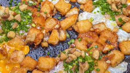 Bột Chiên Tóp Mỡ, Nui Mì Xào & Ăn Vặt - Ngọc Quý