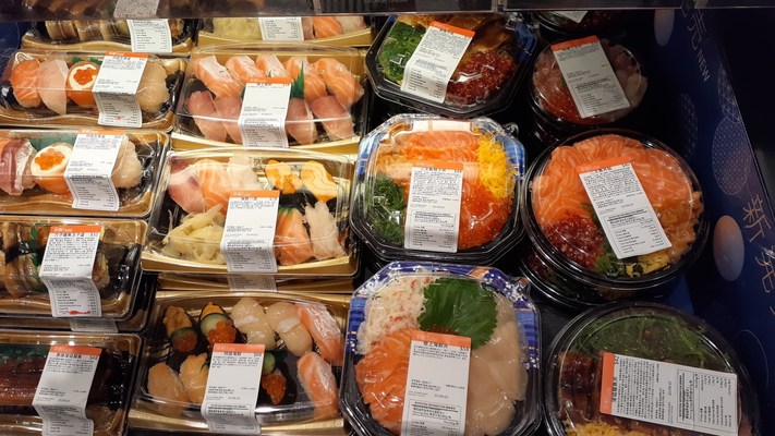 Sushi Sakura - Hoàng Kế Viêm