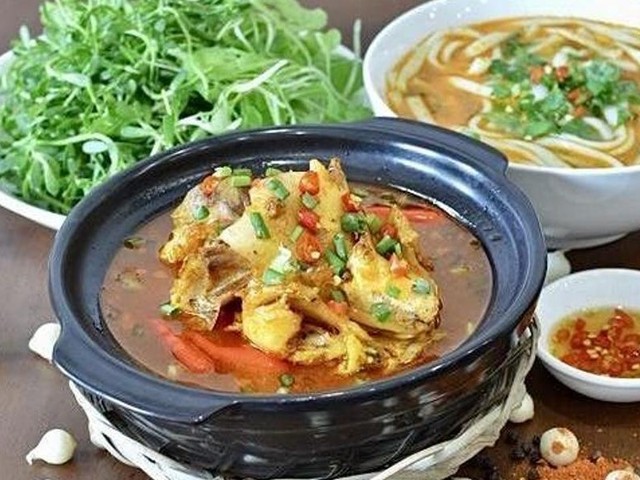 Bánh Canh Cá Lóc (Niêu) - 213 Nguyễn Tri Phương 