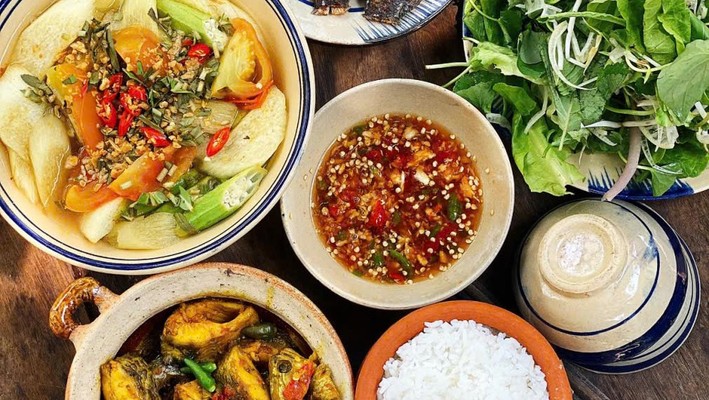 Cát Cát - Phở, Hủ Tiếu Nam Vang & Cơm Mẹt