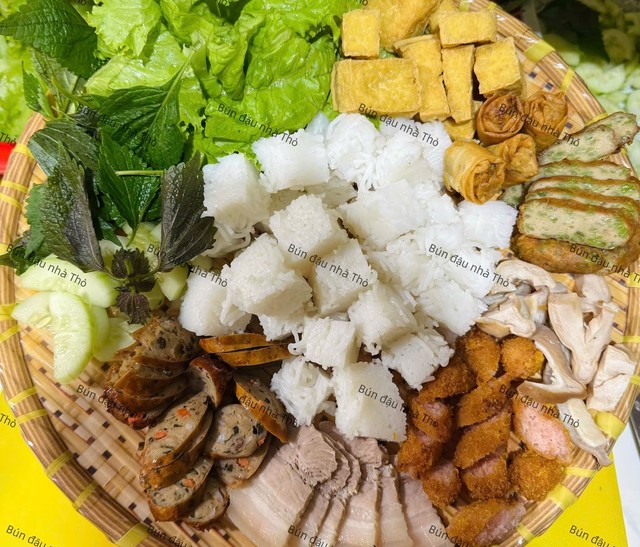 Bún Đậu Mắm Tôm Nhà Thỏ 2 - Huỳnh Văn Nghệ