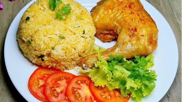 Cơm Gà Xối Mỡ Cường Ký - Đà Lạt