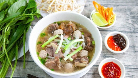 Phở Hằng - 331 Vườn Lài