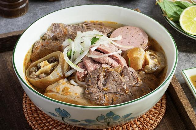 Góc Đông Ba - Bún Bò Chả Cua - 47 Bùi Bằng Đoàn