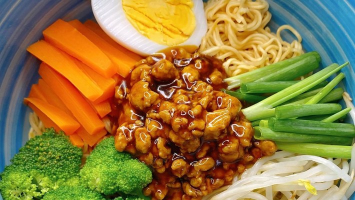 Mì Trộn & Phở Trộn 102 - Đường Số 9