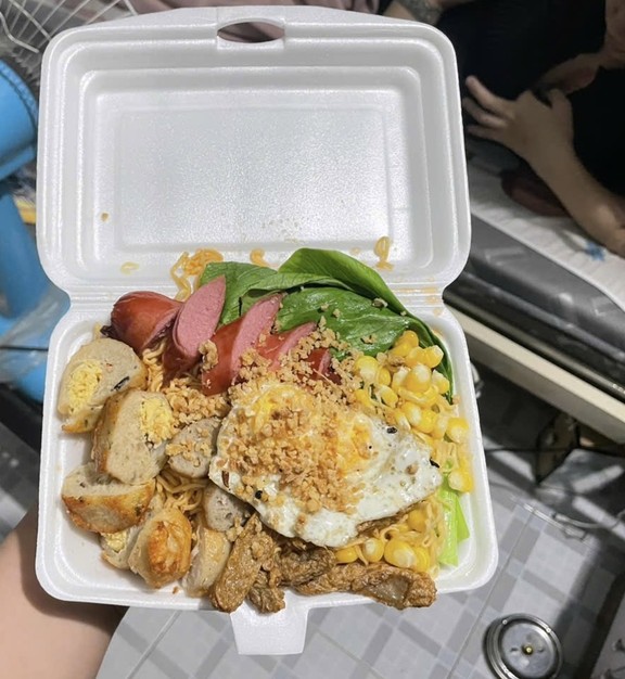 Tiệm Mì Lion - Mạc Đĩnh Chi