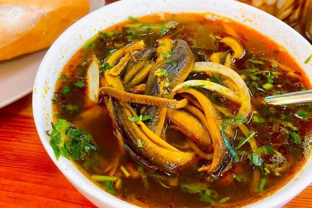 Quảng An - Mỳ Quảng & Lươn Đồng Xứ Nghệ - Lê Đình Lý