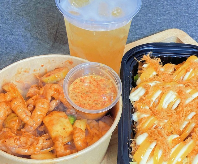 EBEXiuuu - Bánh Tráng & Chân Gà - Vinhomes Smart City