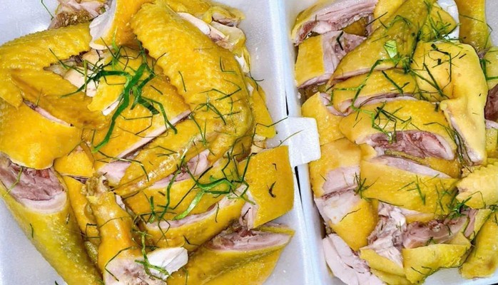 Ăn Vặt Ngã Tư Lâm Nghiệp - Trường Chinh