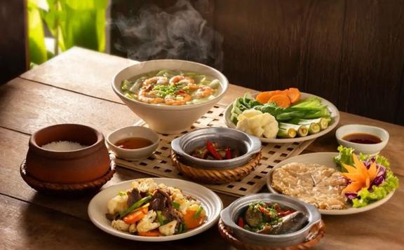 Cơm Niêu Việt - Nguyễn Gia Trí