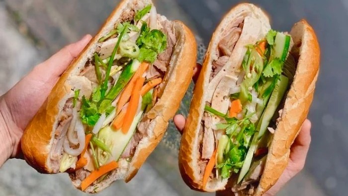Thế Giới Ăn Vặt - Bánh Mì Hải Phòng, Xôi Phú Thượng & Xiên Que Các Loại