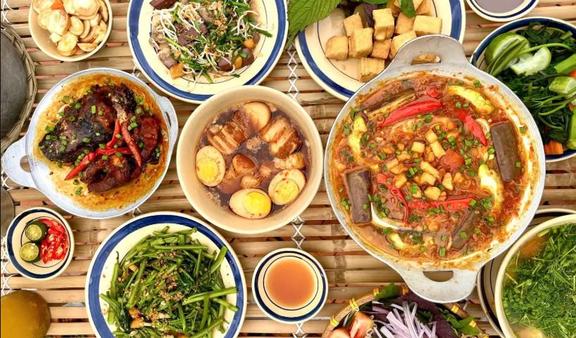 Cơm Quê Đòng Đòng - Huỳnh Văn Hớn