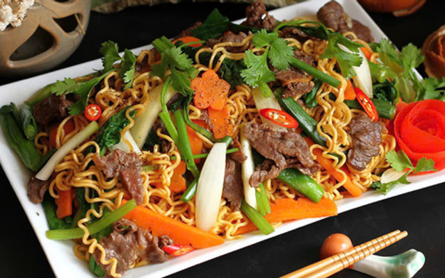 Mì Nui Xào & Cơm Miến Trộn Hạnh Phúc - TFood Chi Nhánh 2