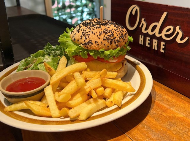 Phyto Bistro Healthy Vegan Restaurant