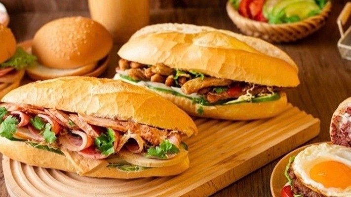Bánh Mì Sài Gòn - 19 Tô Hiệu