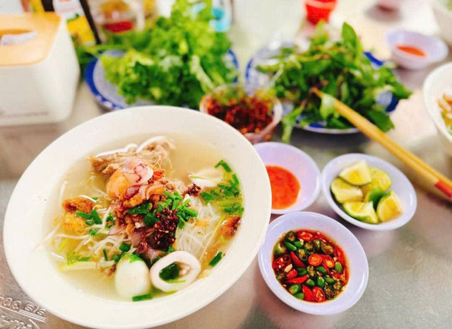 HỦ TIẾU MỰC A BÌ - 41 Lê Văn Sỹ