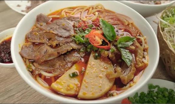 Bún Bò Huế O Sim Thôn Vỹ