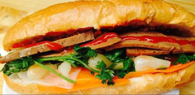 Bánh Mì & Xôi Mặn Gia Linh